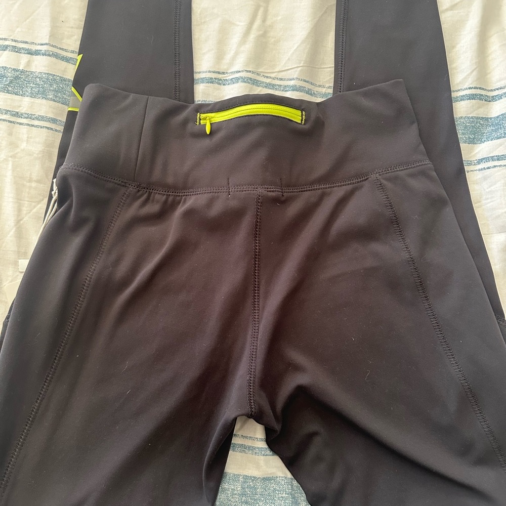 PJ. Salvage charcoal leggings - XS- NWT